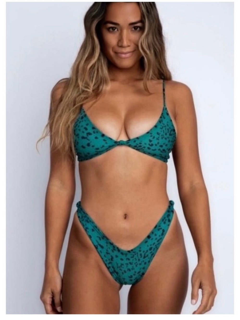 Skatie Set Jasmine Top Suzanne Bottoms